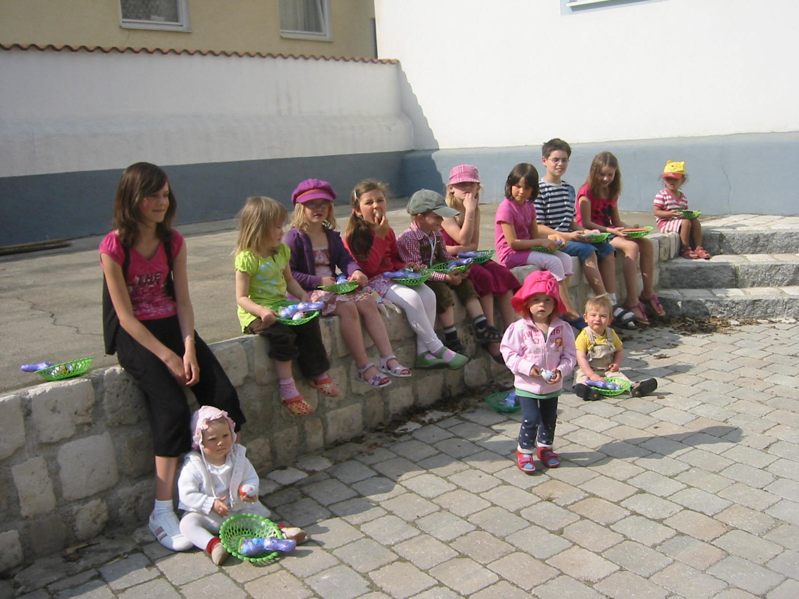 Viele Kinder kamen zum Osternestsuchen