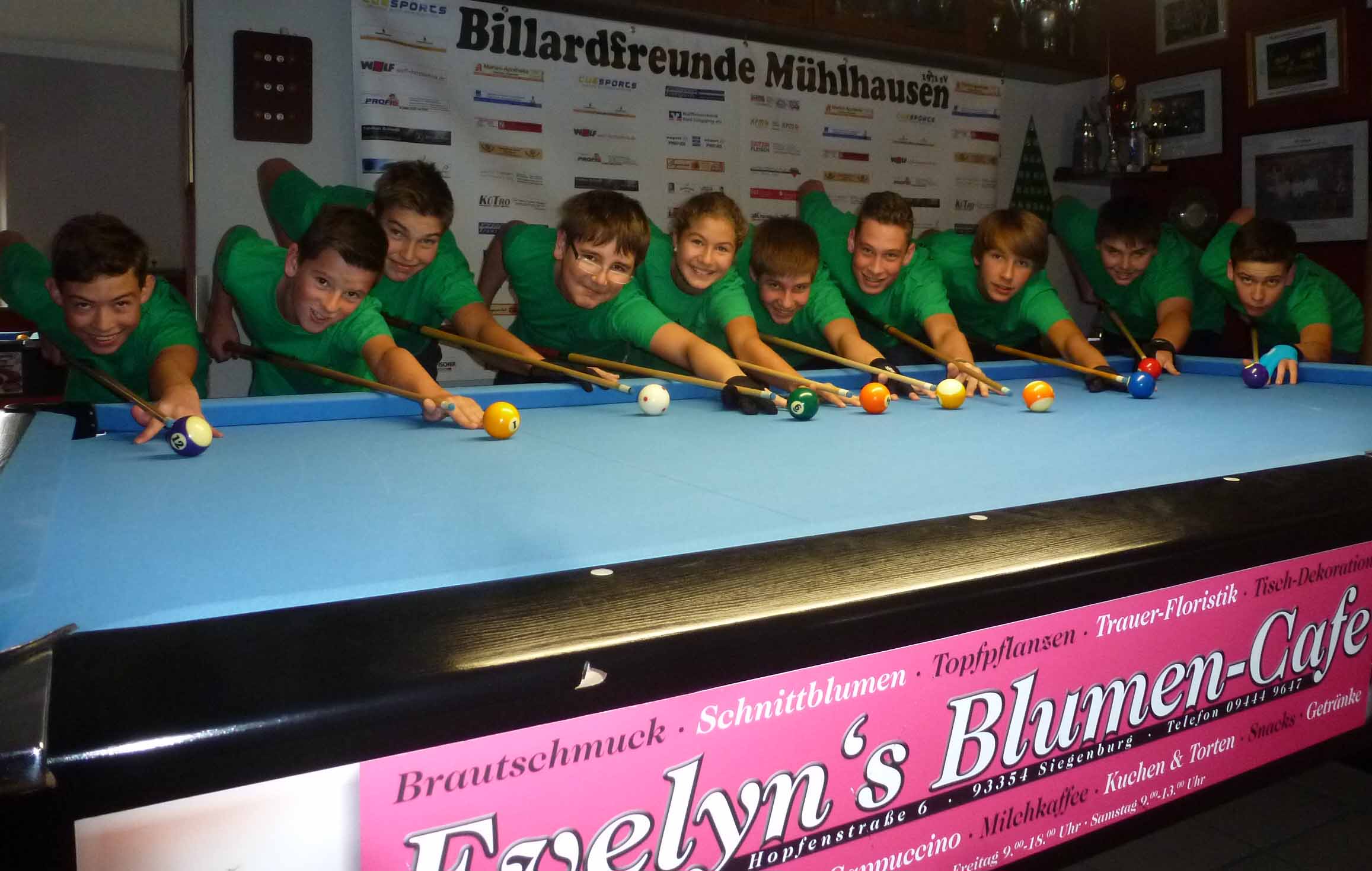 Jugend Mitglieder klein