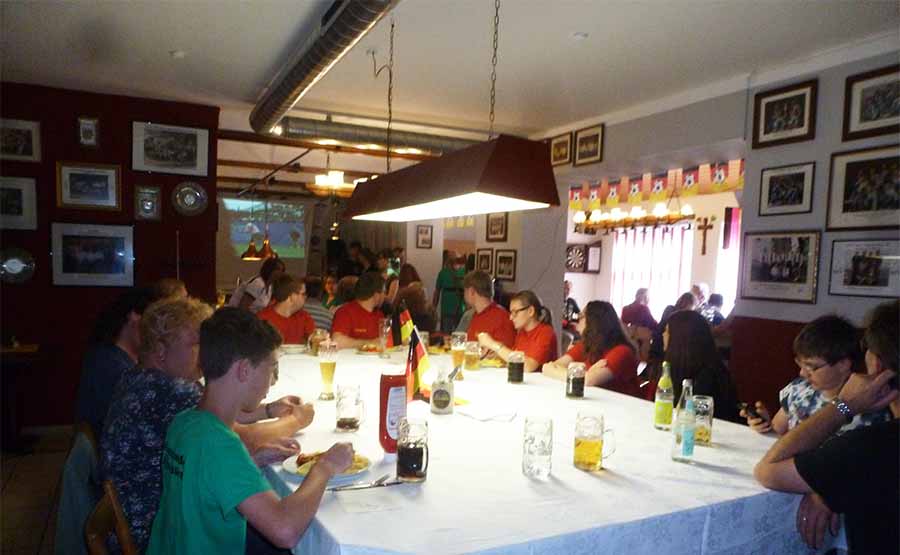 Gäste Hoffest klein