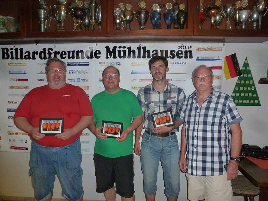 Meisterfeier 3. Mannschaft klein