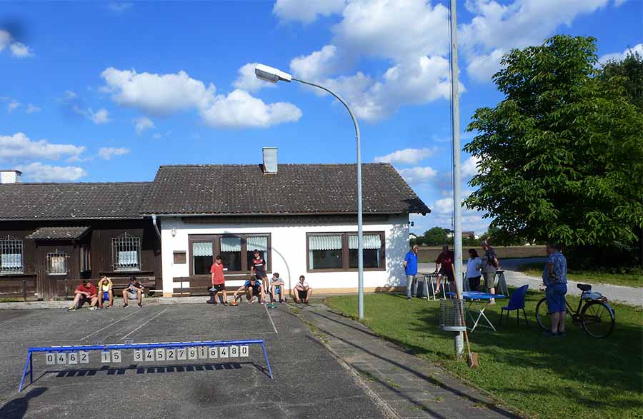 Stockschießen klein