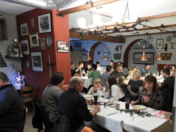 Weihnachtsfeier Gäste