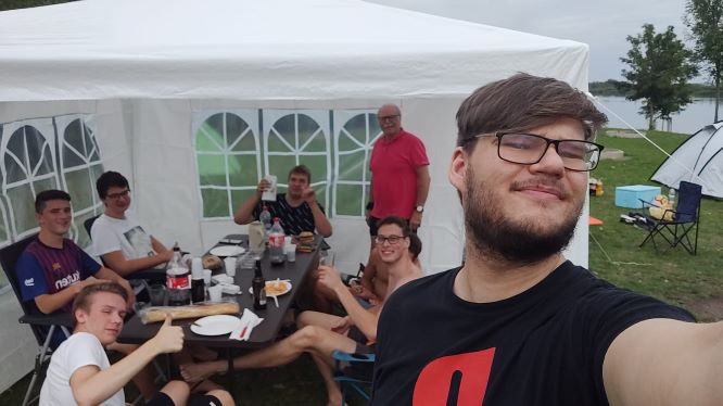 Zelten Besuch vom Vorstand