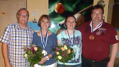 Erfolgreiche Sportler klein